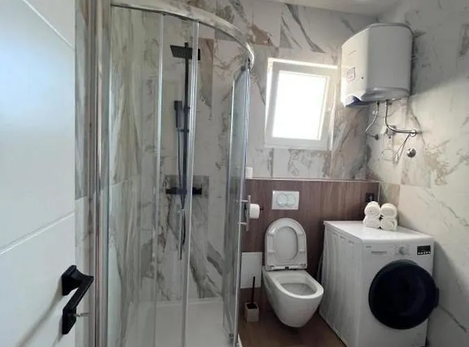 Nadalina Rogoznica (Sibenik-Knin)